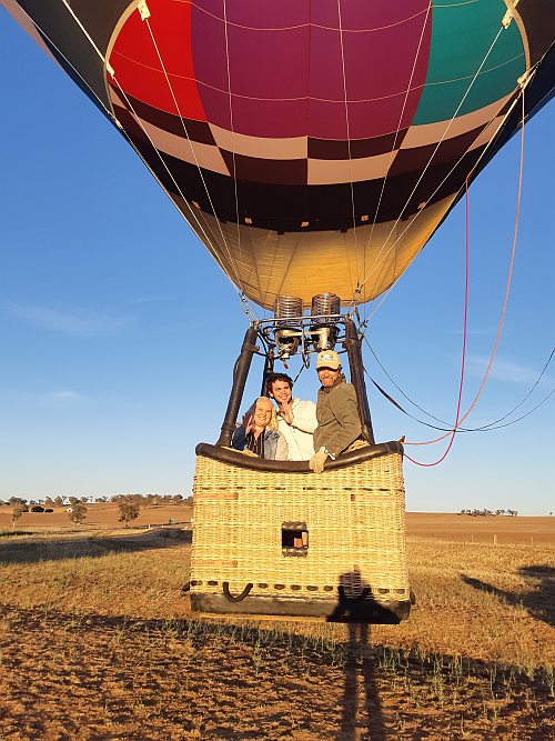 Take a hot air balloon ride with Balloon Joy Flights - hot ...